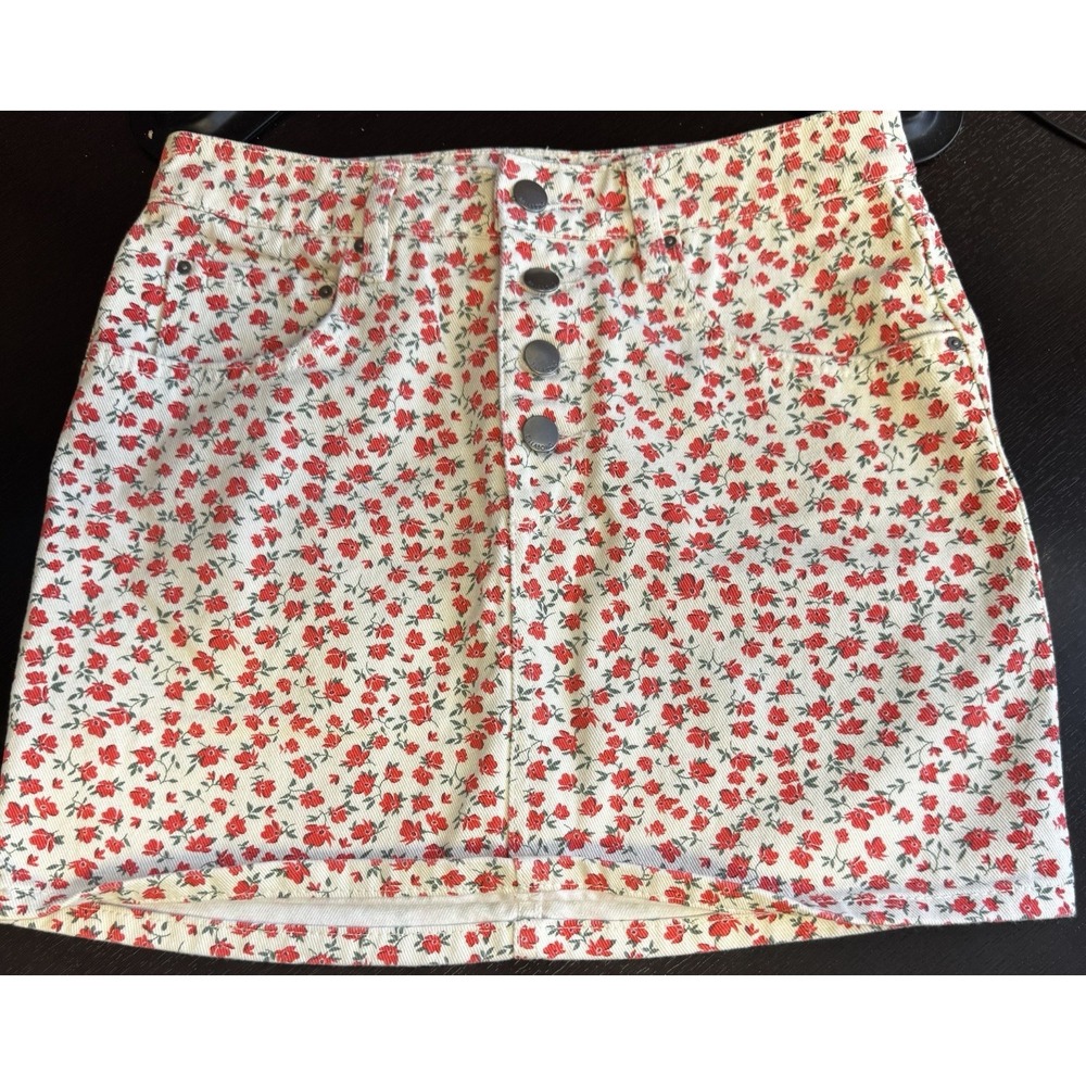 Billabong Cute As A Button Cream With Red Floral Denim Mini Skirt Size 27 EUC A9